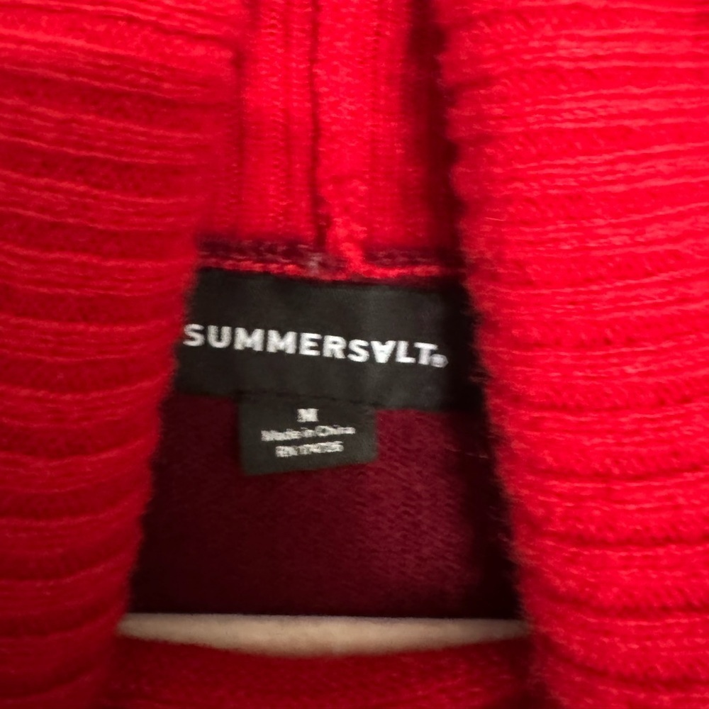 Summersalt The Coziest Cashmere Blend Turtleneck in Pinot & Lava - Picture 5 of 7